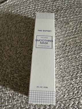 NIB! THE OUTSET COOL CREAM SMOOTHING MASK - Unopened, In Original Box